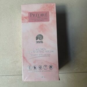Snail Skin Rejuvenating Serum - Pink